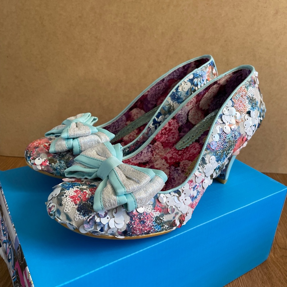 Irregular Choice “Lady Banjoe” Mid-Heel Blue Sequin Court Shoe Size UK 8/EU 42 - Picture 1 of 12